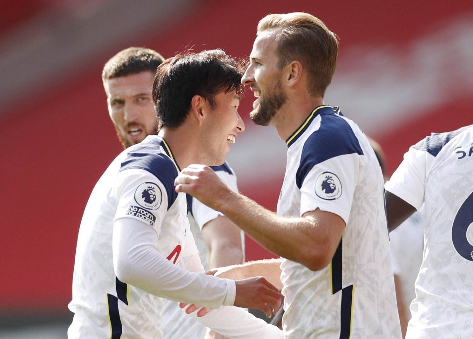 在华丽控球 在华丽控球